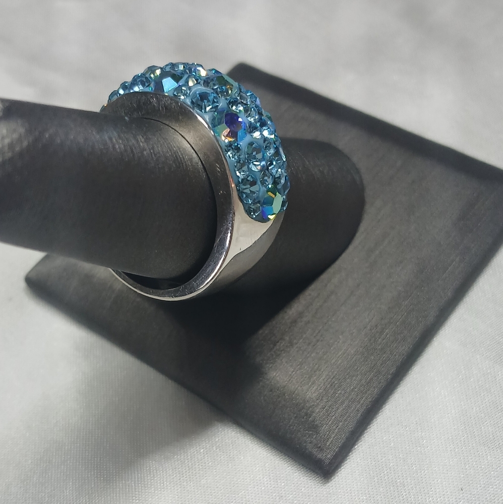 Aquamarine Zircon clustered ring. Silver overlay, JCM Malaysian Brass. Size 8. - Picture 2 of 8